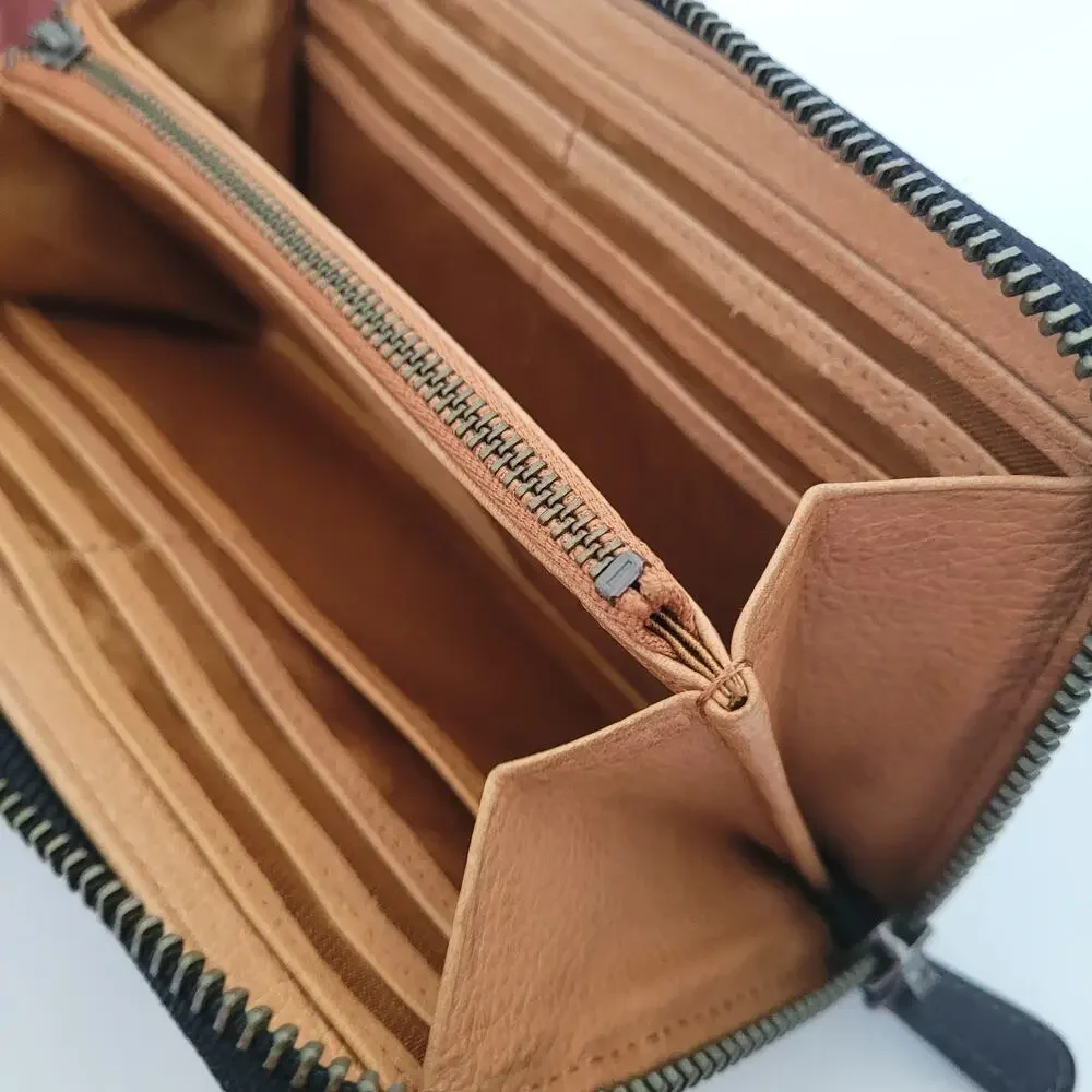 Serratura Smooth Leather Wallet Solid Black Zip Around Large Organizer Timeless